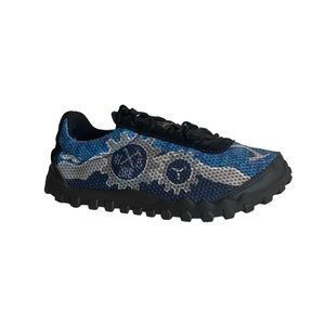 Carson Footwear BTMR Barr Trail Mountain Race Limited Edition Mens 7.5 Woman’s 9